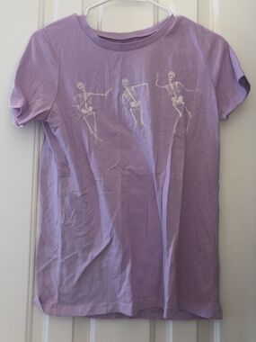 Grayson/Threads T-shirt